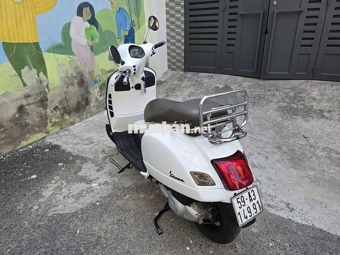 Piaggio Vespa GTS Super 2018 Trắng phuộc Ohlin 