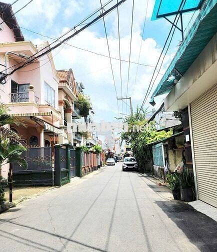 HH gửi mg dẫn dùm Nhà hẻm xe hơi thông Phan Huy Ích 3 lầu mới xây