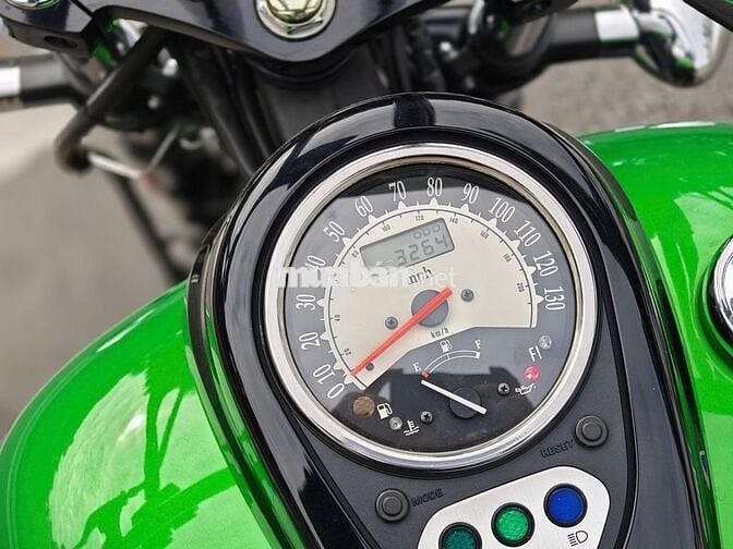 Kawasaki Vulcan 900 Custom 2019 Odo 300 Mile