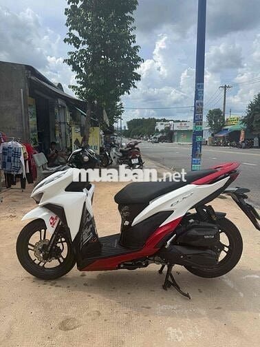 Honda Vario 150 Trắng, Đỏ
