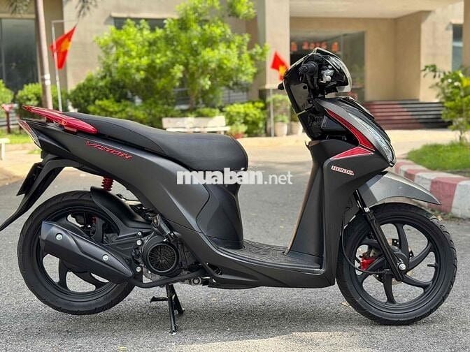 Honda Vision 2018 Đen BSTP nguyên zin