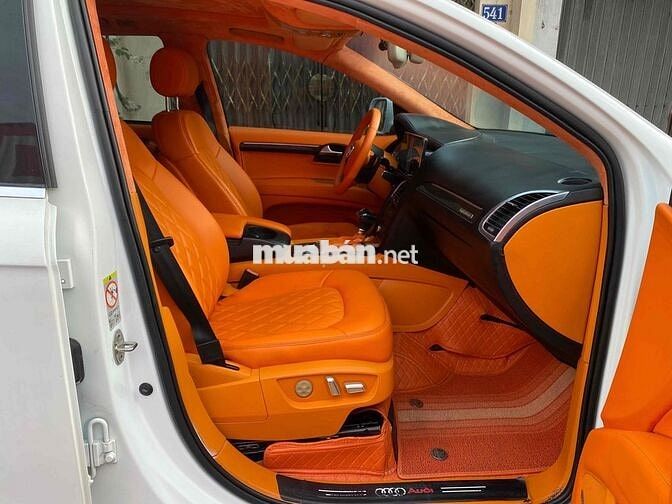 Audi Q7 2010 Trắng Tự động 3.0 7 chỗ