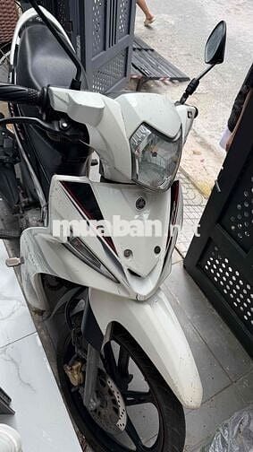 Yamaha Sirius RC Trắng đen Thể thao