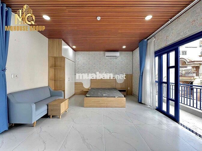 PENTHOUSE NGAY ETOWN CỘNG HOÀ - FULL NỘI THẤT - DT 50m2