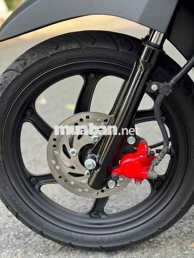 Honda Vision 2018 Đen BSTP nguyên zin