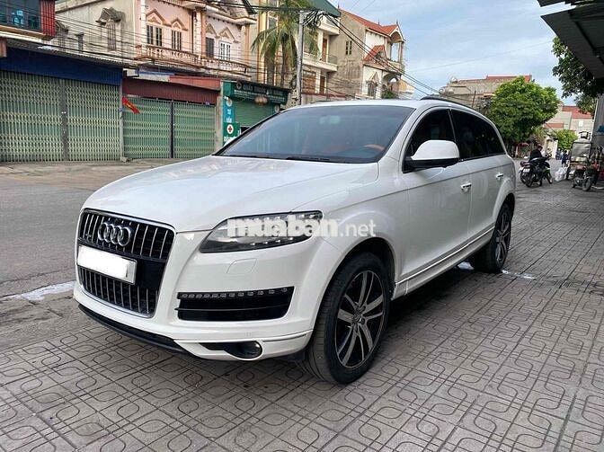 Audi Q7 2010 Trắng Tự động 3.0 7 chỗ