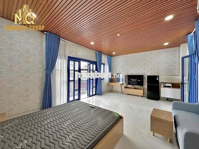 PENTHOUSE NGAY ETOWN CỘNG HOÀ - FULL NỘI THẤT - DT 50m2