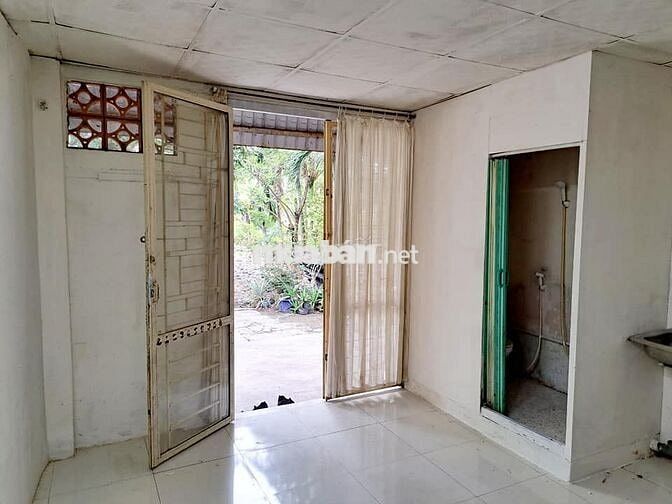 Nhà trọ có sân vườn QL 50, Bình Chánh, giáp Q8 biệt lập an ninh 24/24