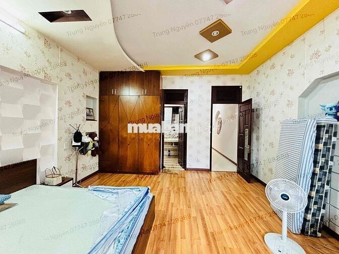 CHO THUÊ NHÀ - MẶT TIỀN ĐƯỜNG AMA PUI - GIÁP KHU ĐÔ THỊ TRUNG NGUYÊN