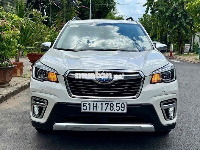 Subaru Forester 2.0 IS EyeSight 2019 Trắng 60.000