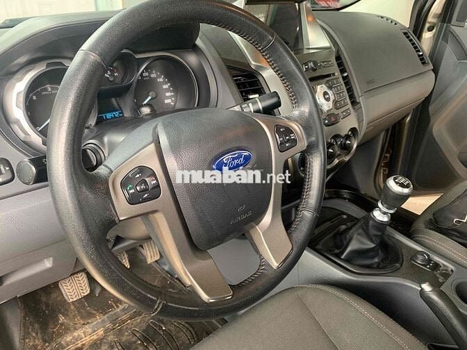 Ford Ranger XLT 2014 Số sàn Nâu