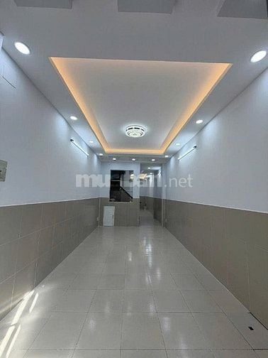 Đã giảm giá nhiều, hẻm Trần Hưng Đạo,2 Tầng,gần bệnh viện,tr học,chợ