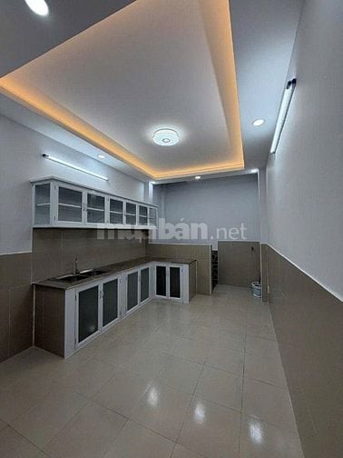 Đã giảm giá nhiều, hẻm Trần Hưng Đạo,2 Tầng,gần bệnh viện,tr học,chợ