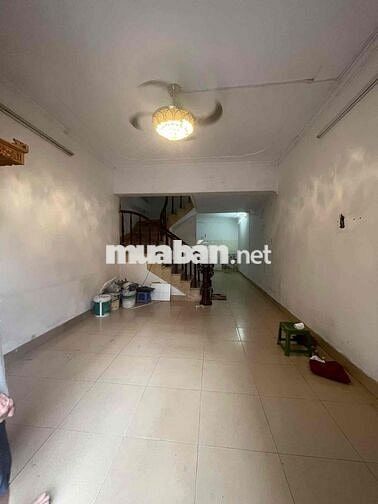 6,5tr. Cho thuê nhà Nguyễn Văn Cừ, 5pn, nội thất cơ bản