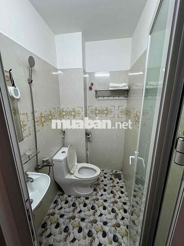 Cho thuê phòng trọ Cống Quỳnh Quận 1