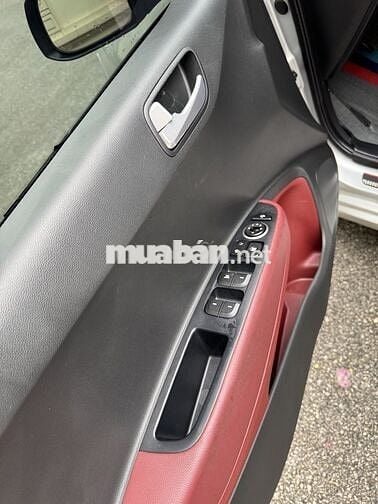 HUYNHDAI I10 2019 SEDAN 1.2 STĐ ODO ZIN 9V