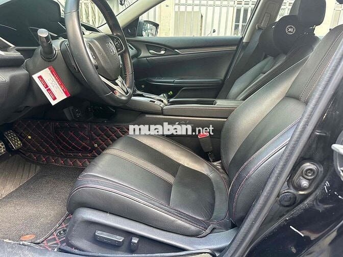 Honda Civic RS 2019 Đen 60.000km
