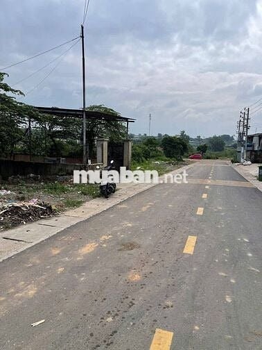 Bán đất đẹp mặt tiền đường Huỳnh Văn Trí , gần chợ Bình Chánh , 222m2
