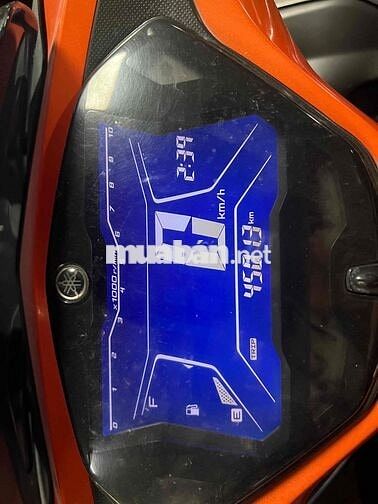 Yamaha NVX 125 Đen cam