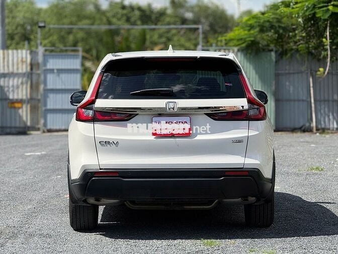 Honda CRV L 2023 Trắng 14.000 km Tự động