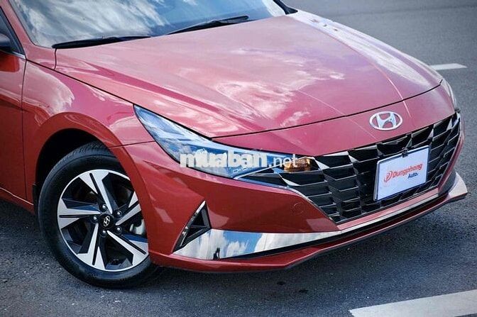 Hyundai Elantra 1.6 Đặc Biệt 2024 Đỏ Cá Nhân