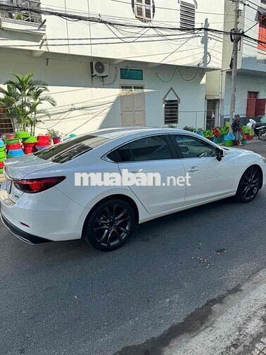 Mazda 6 Premium 2.0 2018 110000 km Trắng