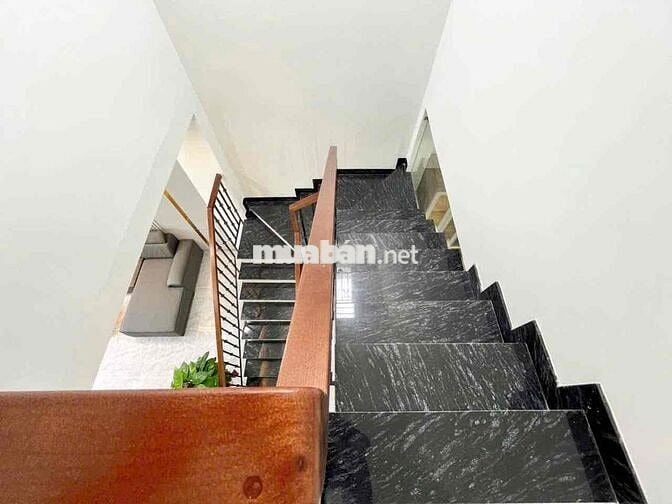 Nhà Phố Mỹ Hạnh Nam Hoàn Công Gần chợ UBX