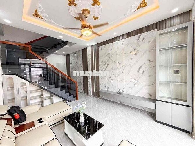 Bán nhà 1 trệt 1 lầu p. Bửu Hoà gần đường chính lớn