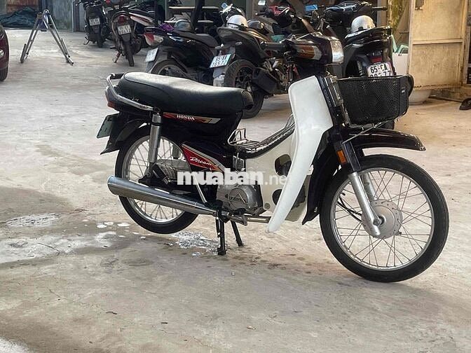 Honda Dream II Trắng, Đỏ