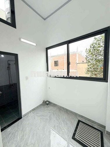 Bán nhà 1 trệt 1 lầu p. Bửu Hoà gần đường chính lớn