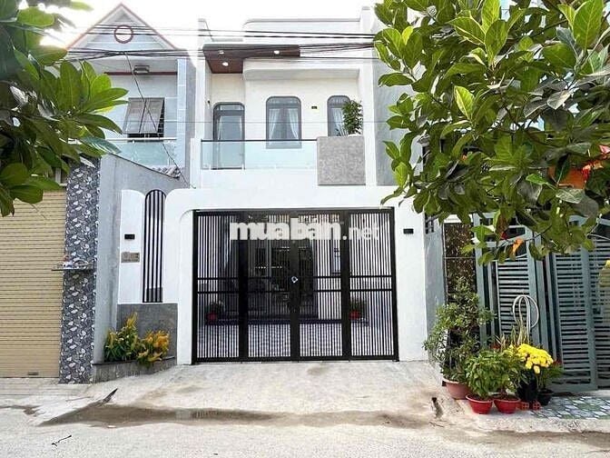 Nhà Phố Mỹ Hạnh Nam Hoàn Công Gần chợ UBX