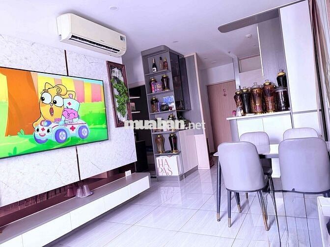 chung cư full nội thất có slot gửi ô tô miễn phí quản lý