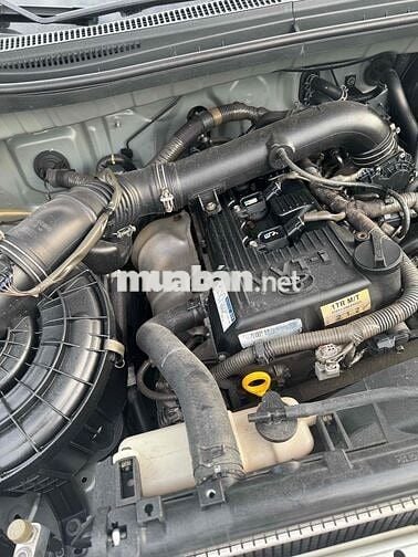 Toyota Innova 2011 Bạc
