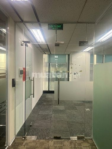 CHO THUÊ VĂN PHÒNG HẠNG A, TÒA NHÀ CHARMVIT, 80m2, VIEW THOÁNG