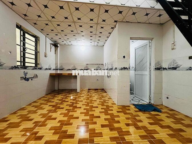NHÀ TRỌ SINH VIÊN TÂM NHƯ 1 - KHÔNG LÊN GIÁ. CÒN 1 PHÒNG 20m2, GÁC KIÊ