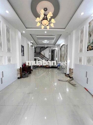 Nhà 2 lầu 4pn có nội thất KDC Hưng pHú 1