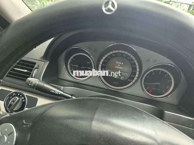 Mercedes-Benz C200 2011 Trắng 132202 km