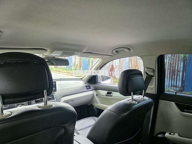 Mercedes-Benz C200 2011 Trắng 132202 km