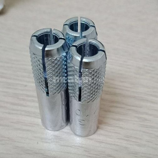 cùm treo,cùm ubolt,ty ren,tắc kê,tán....sắt UV xi mạ
