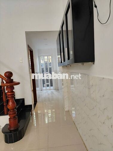 CHÍNH CHỦ CHO THUÊ NHÀ NGUYÊN CĂN 100m2 CHO GIA ĐÌNH NHỎ 
