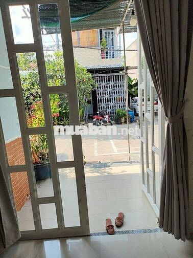 CHÍNH CHỦ CHO THUÊ NHÀ NGUYÊN CĂN 100m2 CHO GIA ĐÌNH NHỎ 