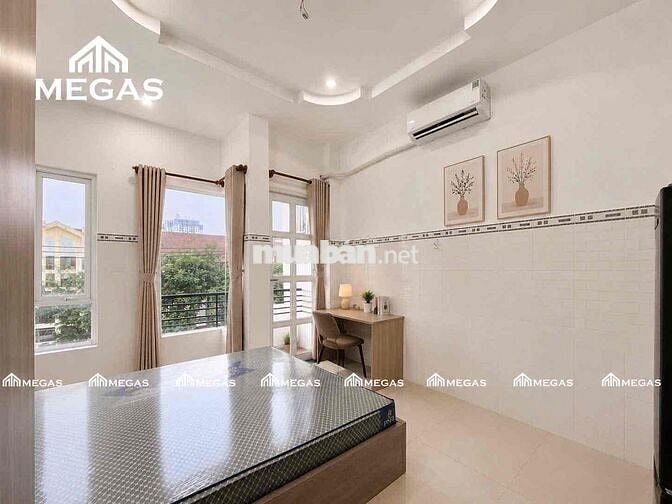BAN CÔNG_SẴN NỘI THẤT 📍NẰM NGAY TRÊN ĐƯỜNG NGUYỄN THỊ ĐẶNG GẦN MEGA MK