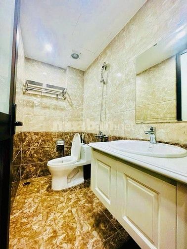 Bán Nhanh Nhà Kim Ngưu, về ở ngay, gần oto, 34m, 5 tầng, giá 9,8 tỷ 
