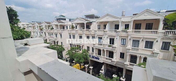 Cho thuê nguyên sàn Lầu 3(100m2), Cityland Park Hills