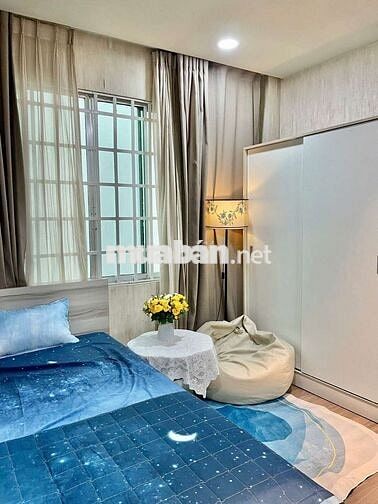 Nội thất siêu xinh+ tách bếp + siêu thoáng + máy giặt riêng + free xe
