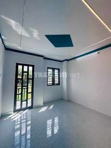 Nhà 1 trệt 1 lầu 40m2 Hóc Môn 495tr có sổ hồng sang tên chính chủ