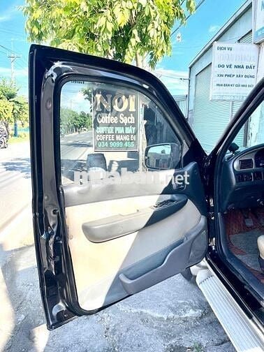 Ford Everest 2006 Sàn Đen