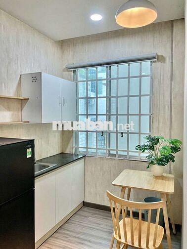 Nội thất siêu xinh+ tách bếp + siêu thoáng + máy giặt riêng + free xe