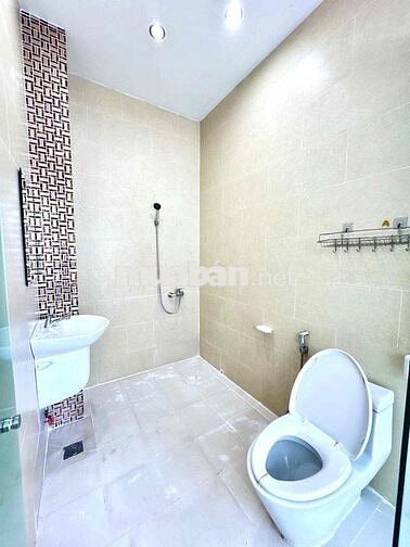 Căn hộ tách bếp siêu thoáng ngay gần Cầu Kinh Tẻ Q7-Q4