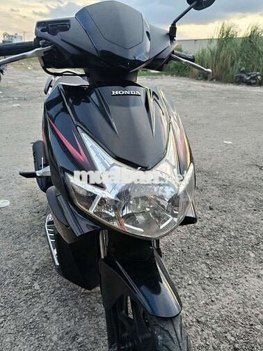 Honda Air Blade màu Đen, Đỏ